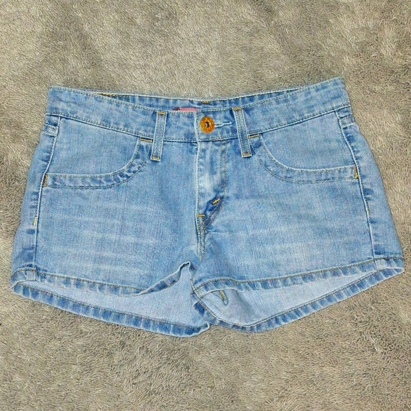 Levi's Shorts Denim Low rise - Picture 1 of 9